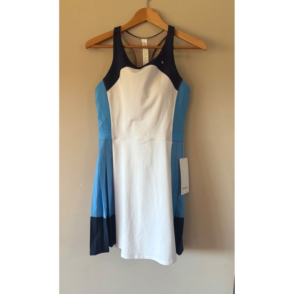 Lululemon Court Champ Racerback Tennis Dress White Blue Navy LW1FZSS Size M NWT